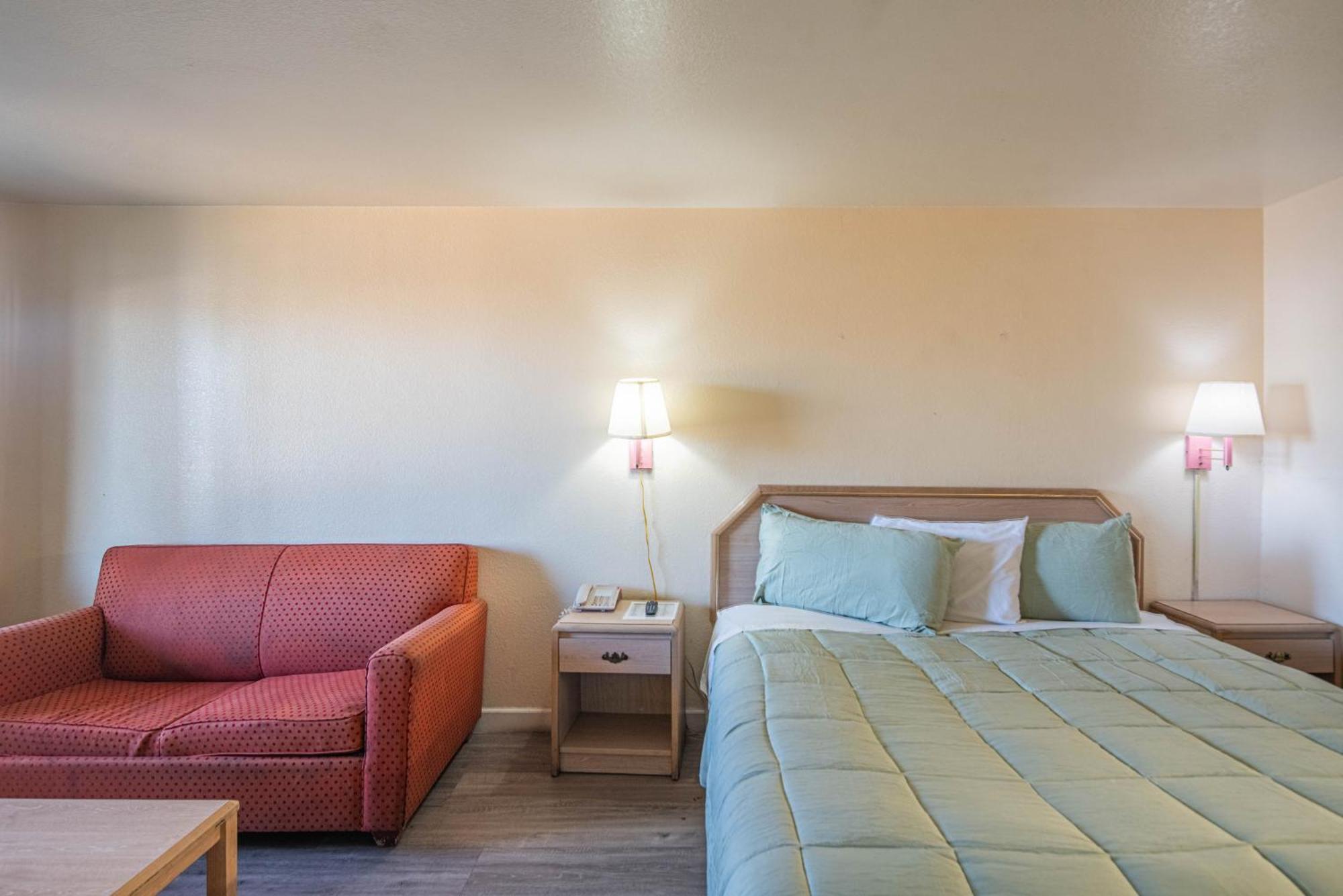 Hotel Rising Phoenix Kültér fotó