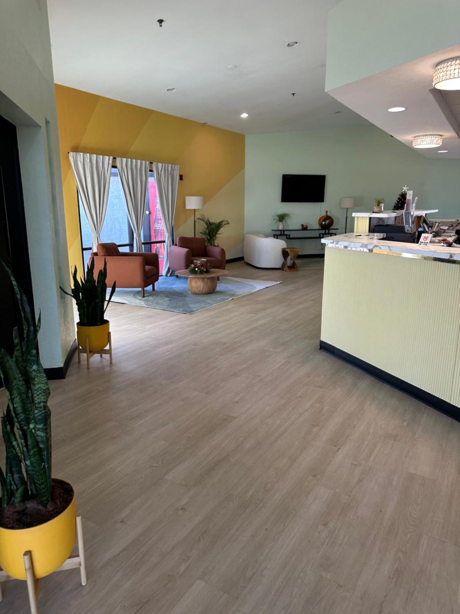 Hotel Rising Phoenix Kültér fotó