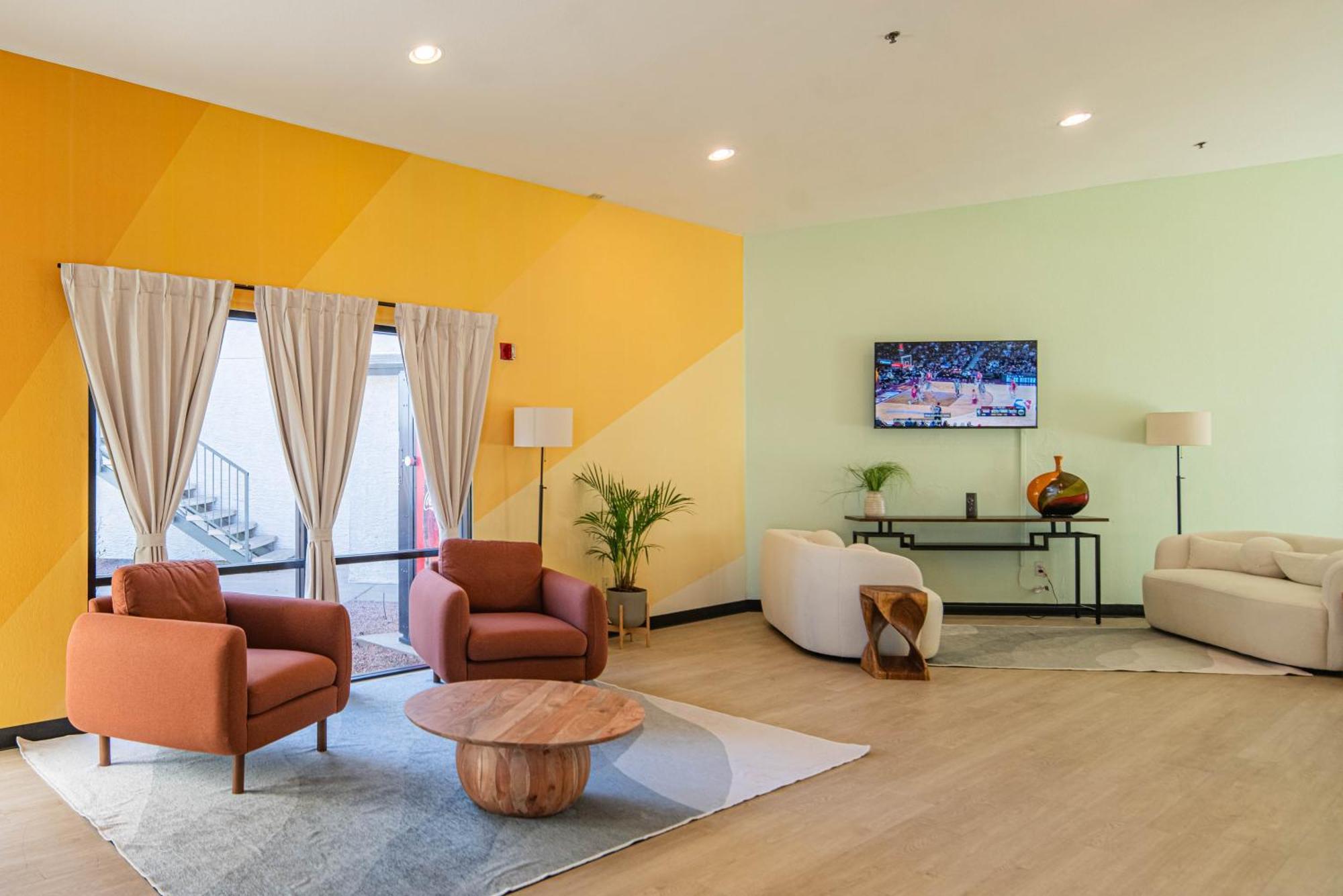 Hotel Rising Phoenix Kültér fotó